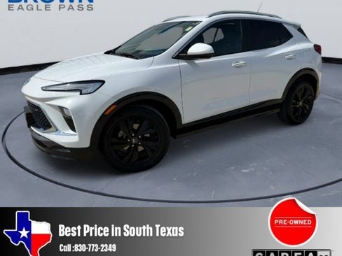 Used 2024 Buick Encore GX Sport Touring FWD image 1