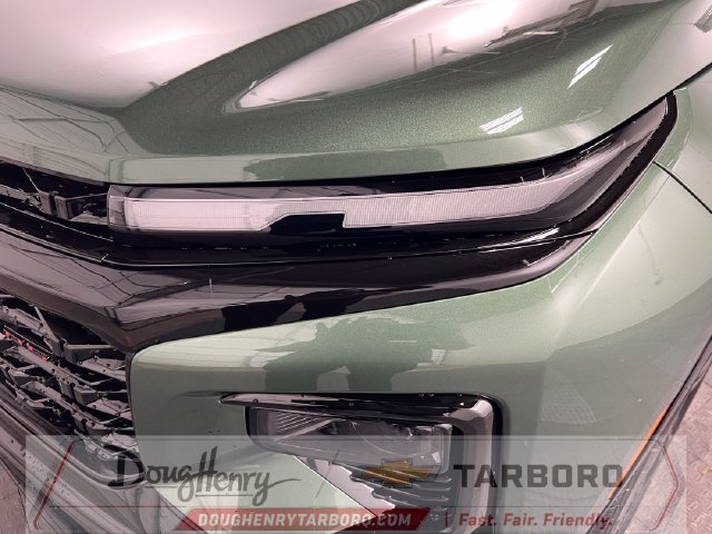 New 2027 Chevrolet Traverse RS w/ LPO, Floor Liner Package FWD image 9