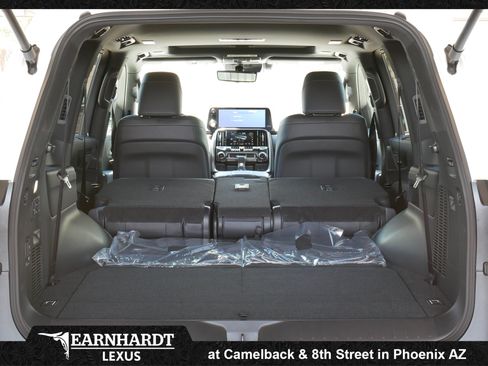 New 2026 Lexus LX 600 4WD w/ Luxury Package image 23