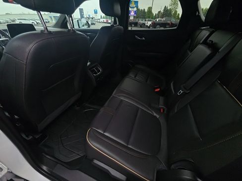 Used 2023 Chevrolet Blazer Premier AWD/4WD image 16
