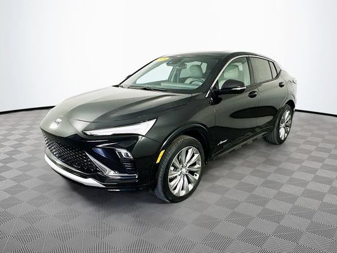 Used 2025 Buick Envista Sport Touring FWD image 5