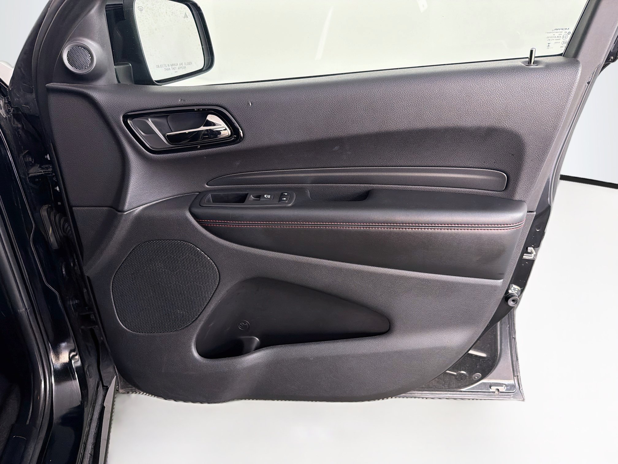 Used 2025 Dodge Durango GT RWD image 35