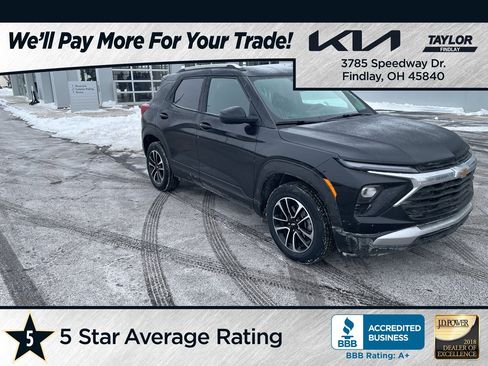 Used 2024 Chevrolet TrailBlazer LT AWD/4WD image 1