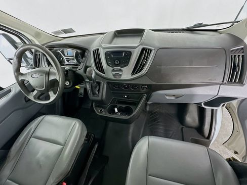 Used 2018 Ford Transit 250 138 RWD image 10