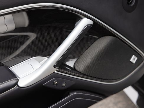 Used 2014 Ferrari F12 Berlinetta image 41