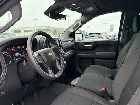 Used 2022 Chevrolet Silverado 1500 Custom image 21