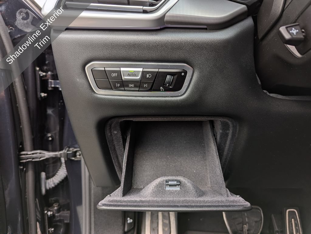 Used 2023 BMW X6 xDrive40i w/ M Sport Package AWD/4WD image 16