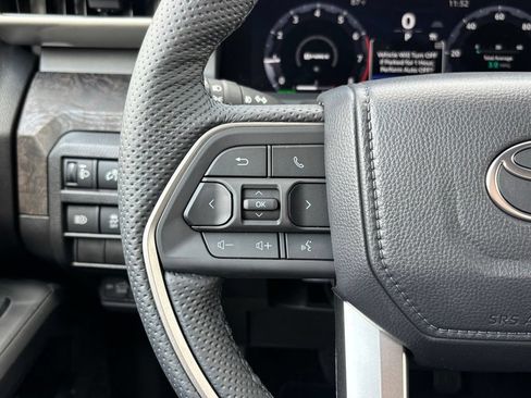 New 2026 Toyota Tacoma Limited AWD/4WD image 18