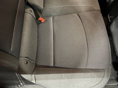 Used 2019 Chevrolet Cruze LT image 22