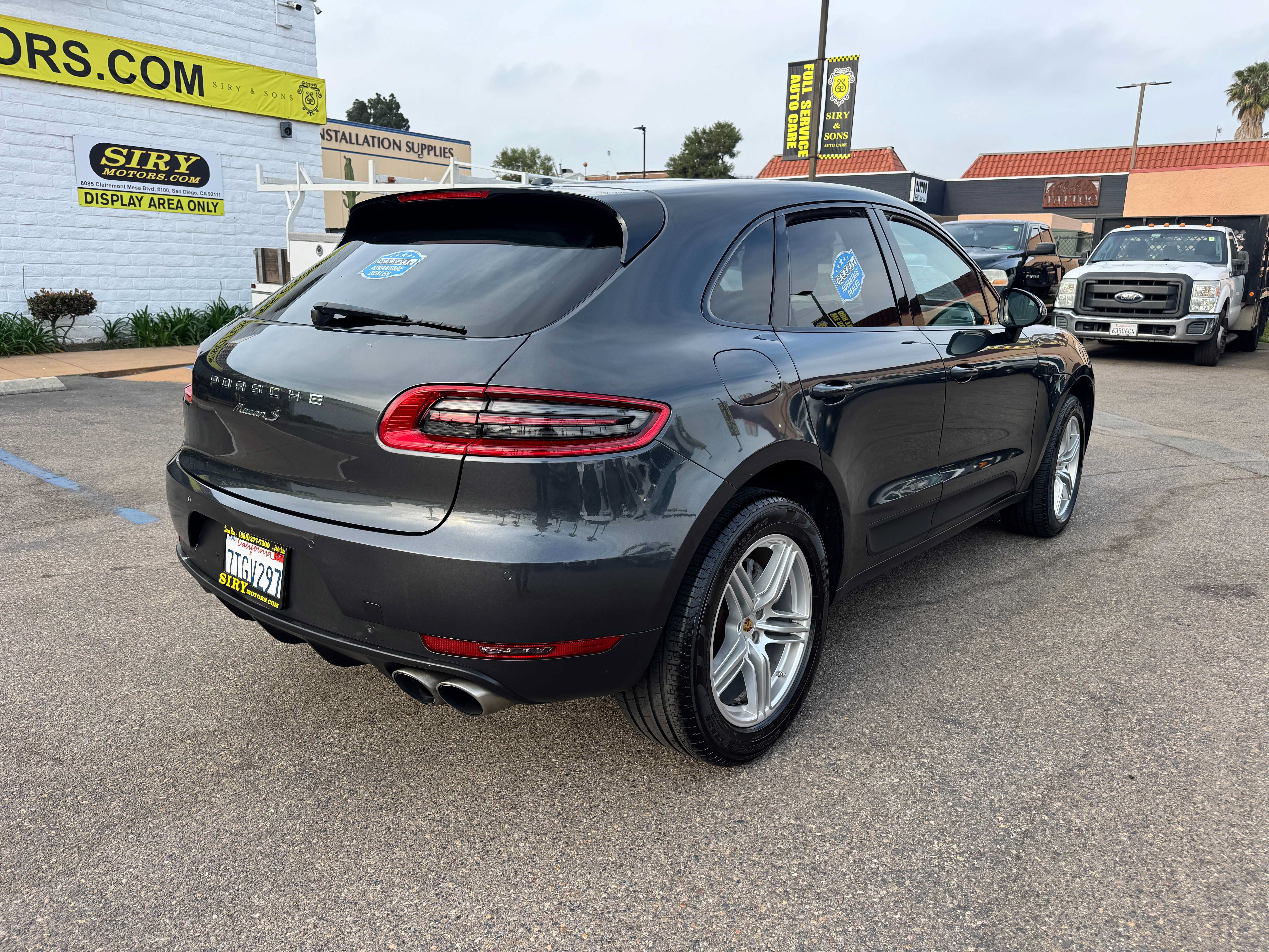 Used 2017 Porsche Macan S AWD/4WD image 7