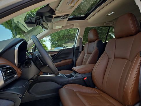 Certified 2025 Subaru Outback Touring XT AWD/4WD image 14