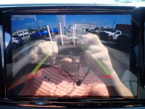 New 2026 Chrysler Pacifica Select image 20