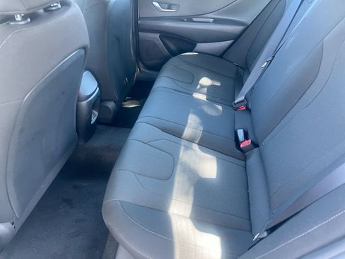 Used 2026 Hyundai Elantra SE FWD image 22