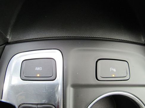 Used 2022 Chevrolet Equinox LT image 24