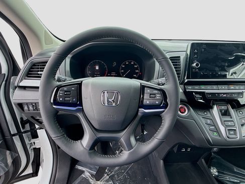 New 2026 Honda Odyssey EX-L image 10