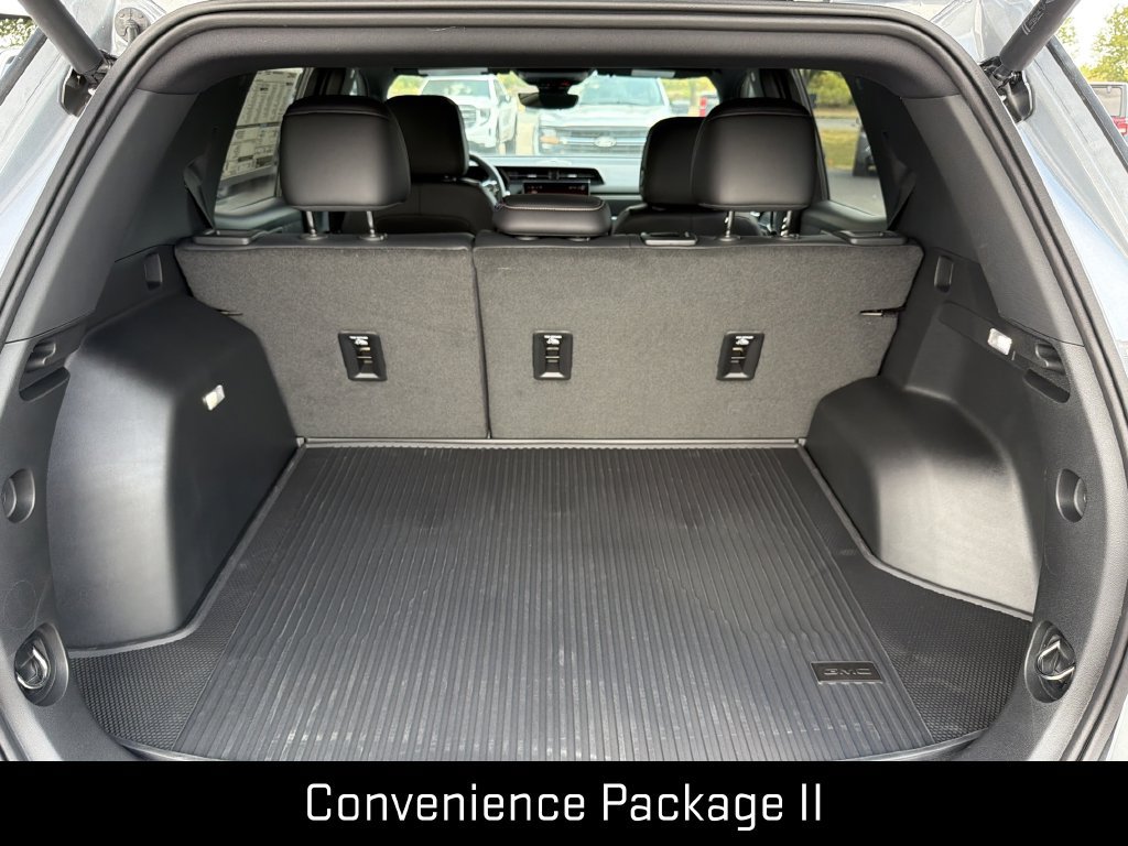 New 2027 GMC Terrain Elevation w/ Elevation Premium Package FWD image 7