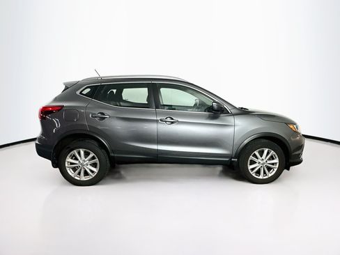 Used 2017 Nissan Rogue Sport SV w/ SV All-Weather Package AWD/4WD image 10