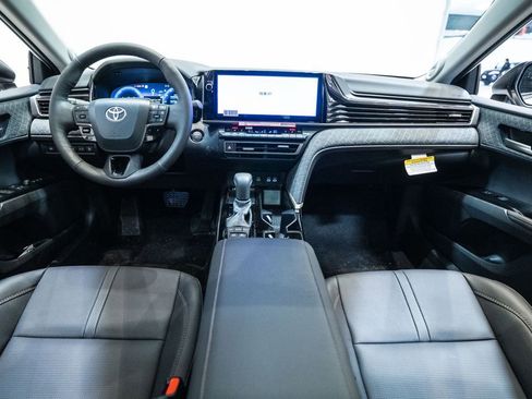 New 2026 Toyota Camry XLE image 11