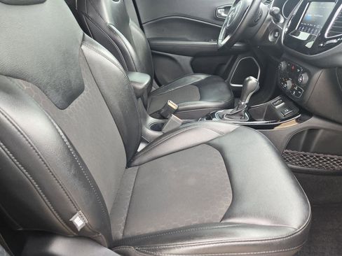 Used 2019 Jeep Compass Altitude image 21