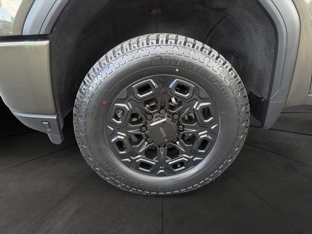 Used 2023 GMC Sierra 2500 Denali AWD/4WD image 9