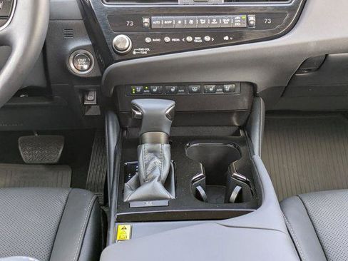 Certified 2023 Lexus ES 350 w/ Premium Package FWD image 18