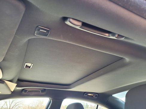 Used 2021 Dodge Charger SXT w/ Driver Convenience Group image 13