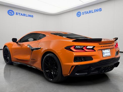 Used 2023 Chevrolet Corvette Z06 w/ Stealth Interior Trim Package RWD image 6