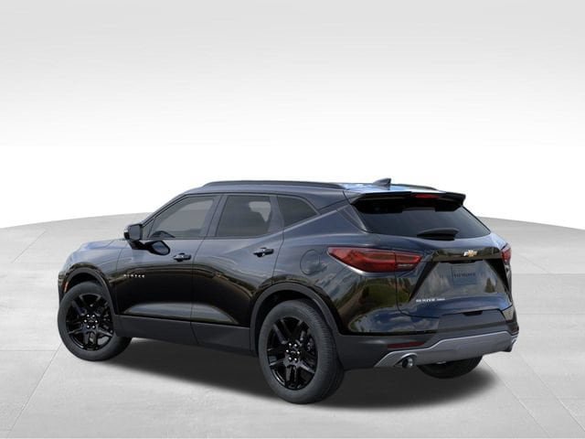 New 2026 Chevrolet Blazer LT w/ Sound & Technology Package AWD/4WD image 3
