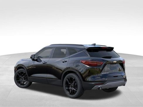 New 2026 Chevrolet Blazer LT w/ Sound & Technology Package AWD/4WD image 3