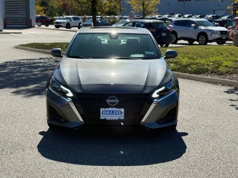 New 2025 Nissan Altima 2.5 SL image 2