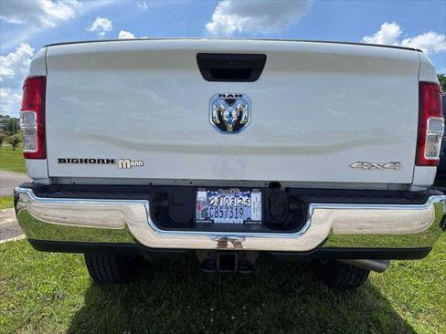 Used 2024 RAM 3500 Big Horn image 6