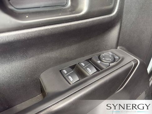 Used 2024 GMC Sierra 1500 Pro w/ Graphite Edition RWD image 17