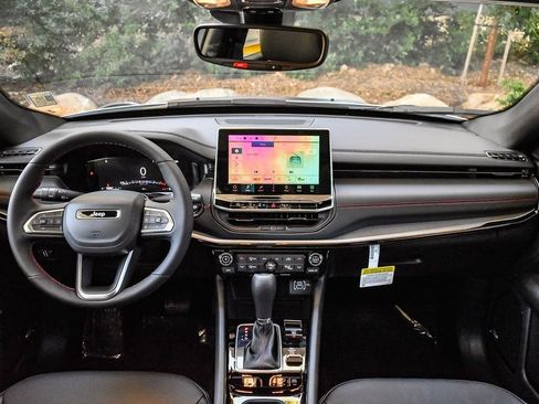 New 2026 Jeep Compass Trailhawk image 7