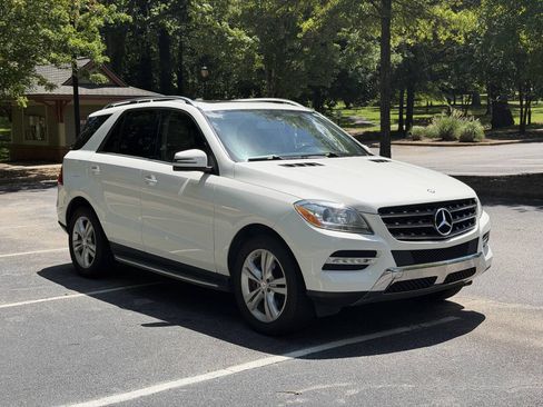 Used 2015 Mercedes-Benz ML 350 2WD image 3