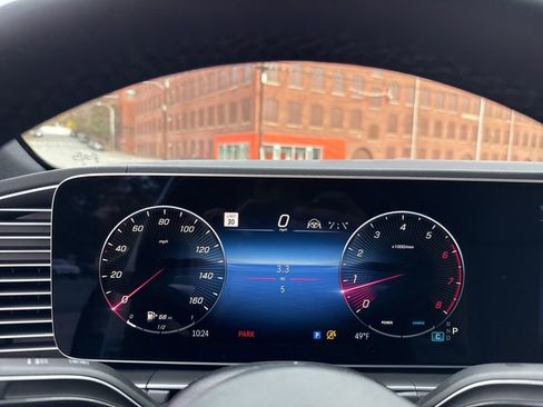 New 2026 Mercedes-Benz GLE 450 4MATIC Coupe image 17