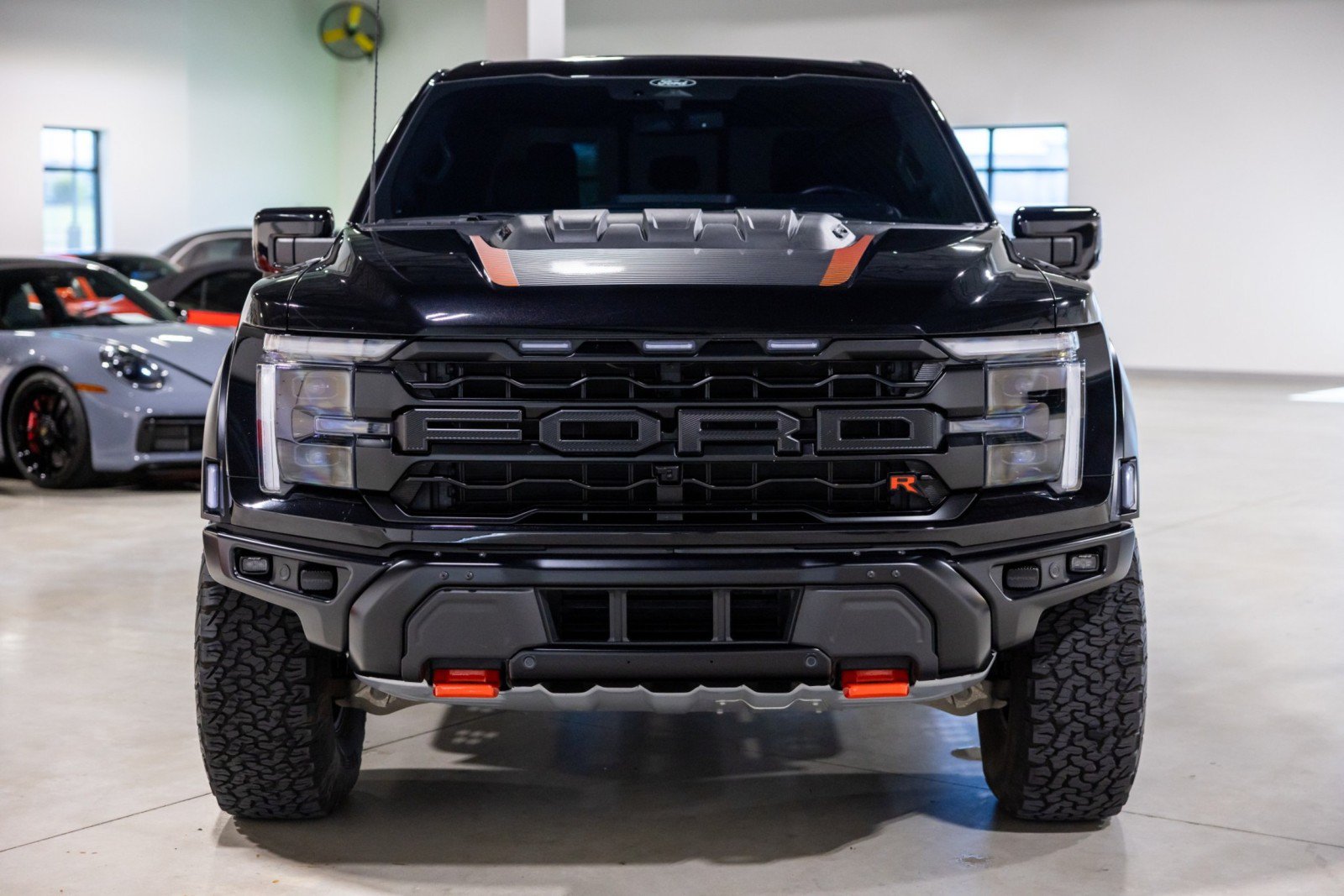 Used 2025 Ford F150 Raptor w/ Equipment Group 803A Raptor R AWD/4WD image 11