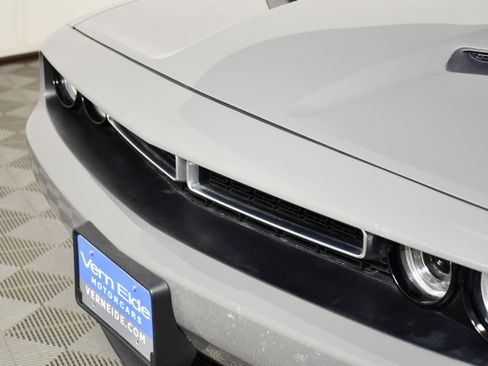 Used 2018 Dodge Challenger GT image 11