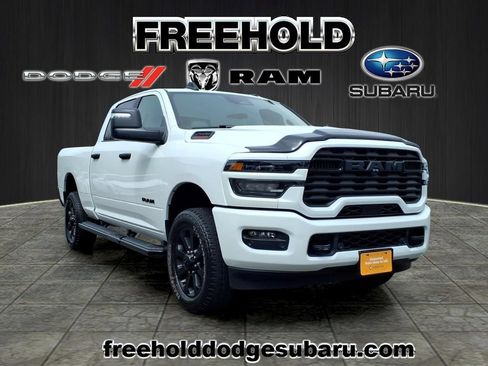 Certified 2025 RAM 2500 Big Horn AWD/4WD image 1