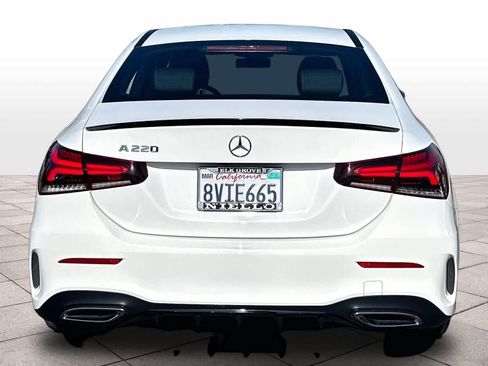 Used 2019 Mercedes-Benz A 220 image 8