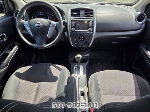 Used 2015 Nissan Versa FWD image 13