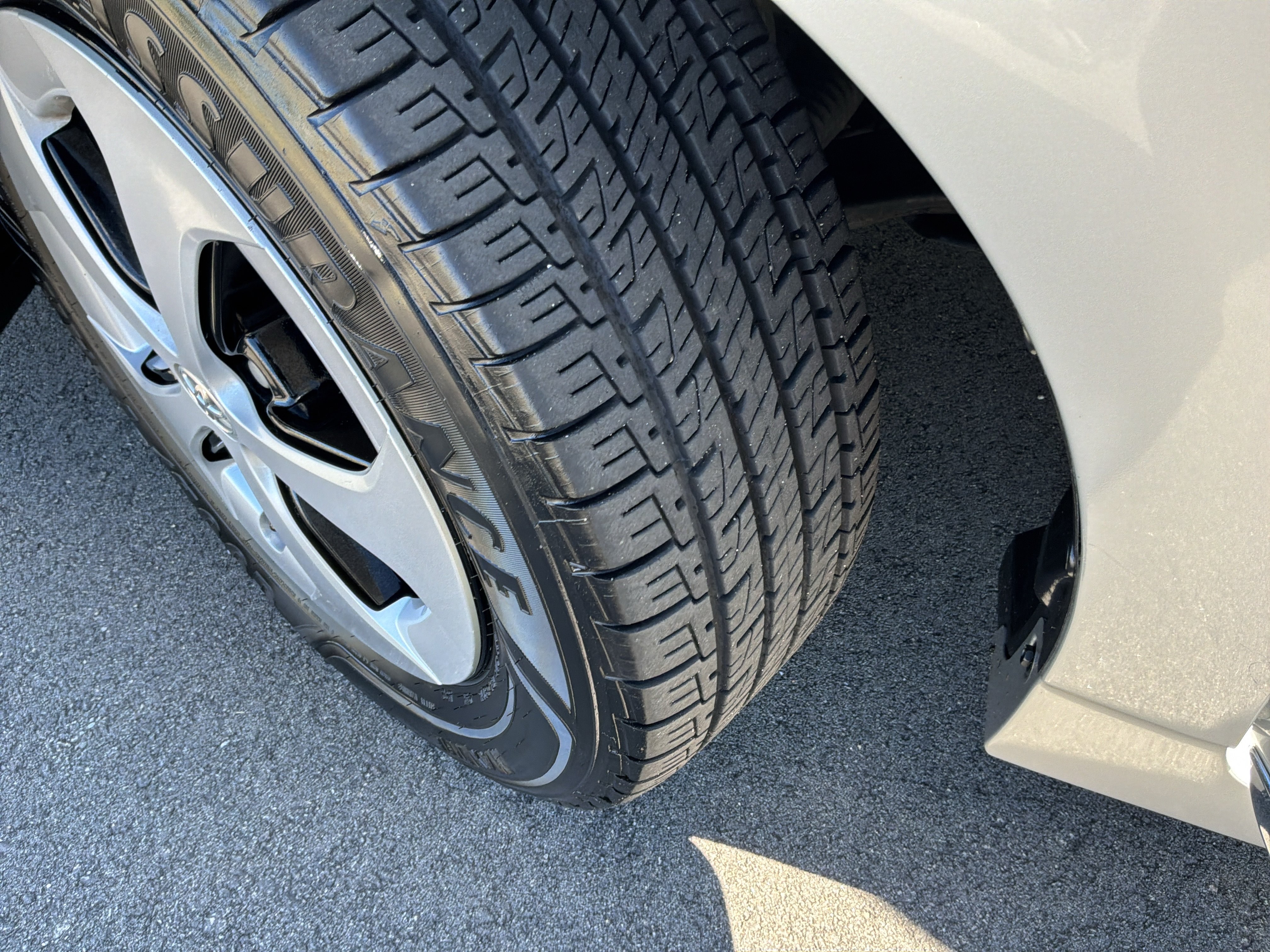 Used 2015 Toyota Prius Two FWD image 12