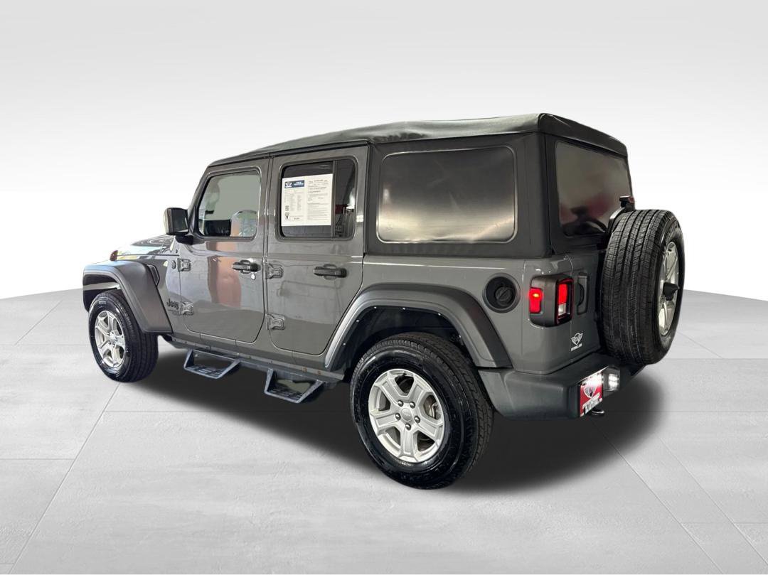 Used 2021 Jeep Wrangler Unlimited Sport AWD/4WD image 7