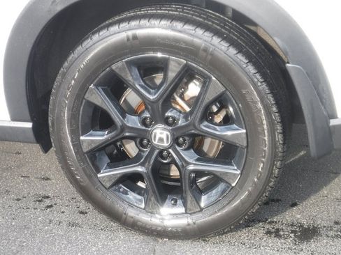 Used 2024 Honda HR-V Sport image 3