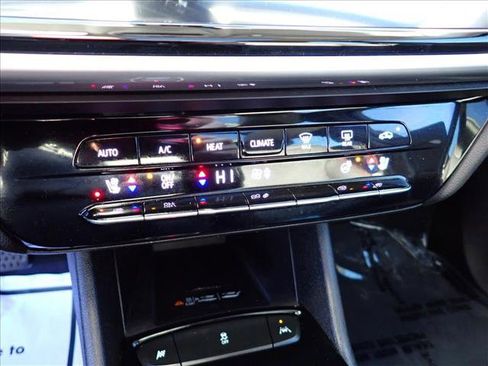 Used 2023 Chevrolet Bolt EUV Premier w/ Sun & Sound Package image 23