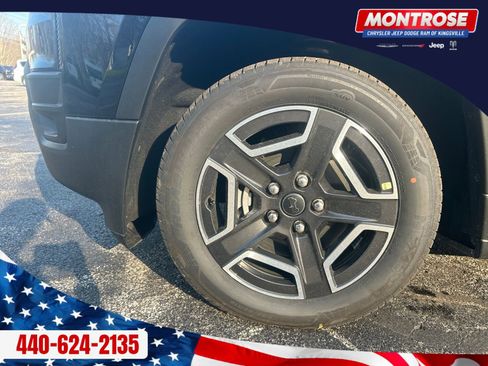 New 2026 Jeep Cherokee Limited image 33