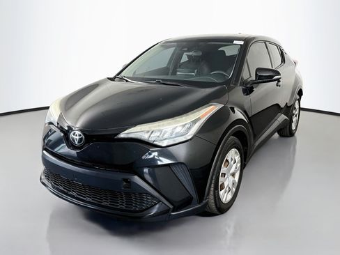 Used 2021 Toyota C-HR LE FWD image 4