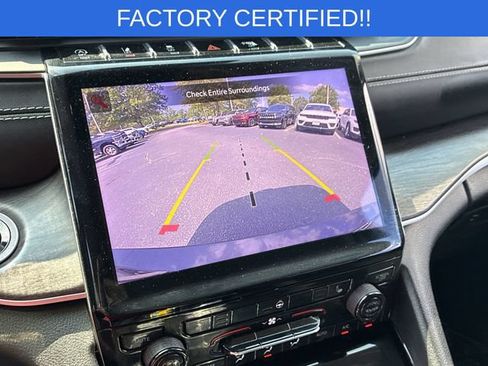 Certified 2021 Jeep Grand Cherokee L Limited AWD/4WD image 16
