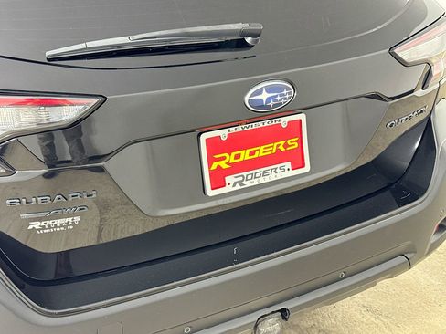 Used 2023 Subaru Outback Onyx Edition AWD/4WD image 28