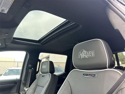 New 2026 GMC Sierra 1500 AT4X w/ AT4X AEV Edition image 7