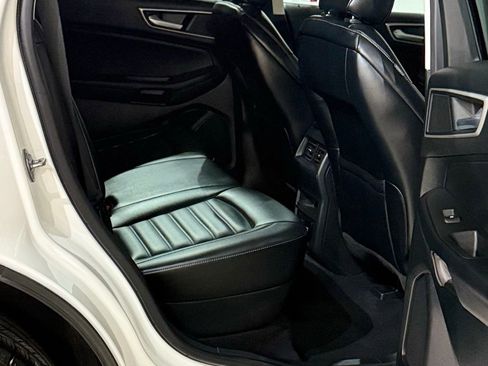 Used 2022 Ford Edge SEL w/ Convenience Package image 49